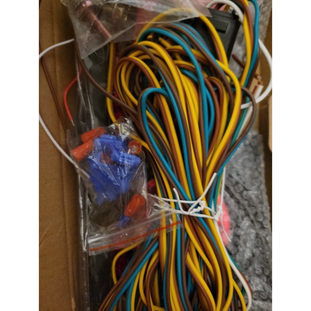 4 inch Round LED Trailer Light Kit with Mounting Brackets Boat Horse Utility - Picture 2 of 8